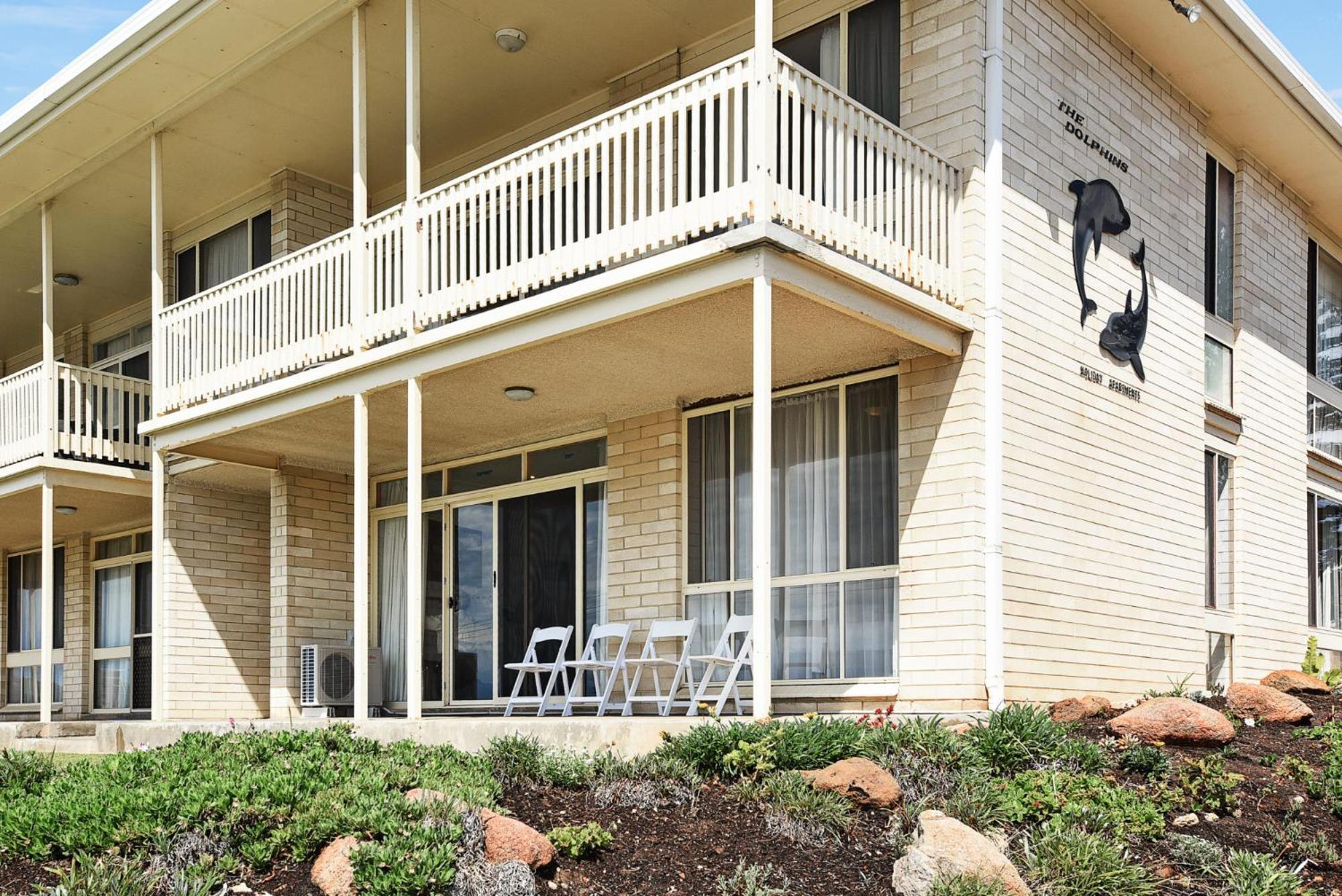 Dolphins Beachfront Apartment No 4 Port Elliot Buitenkant foto