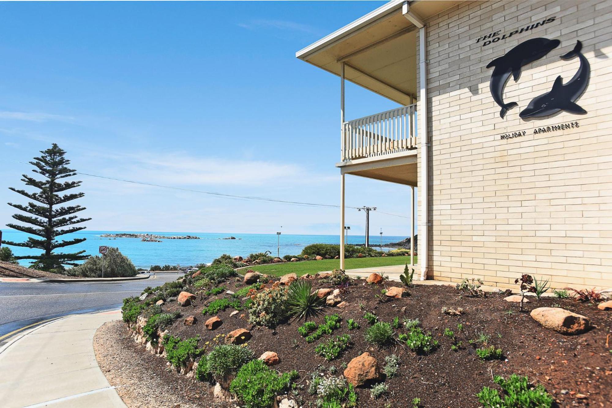 Dolphins Beachfront Apartment No 4 Port Elliot Buitenkant foto
